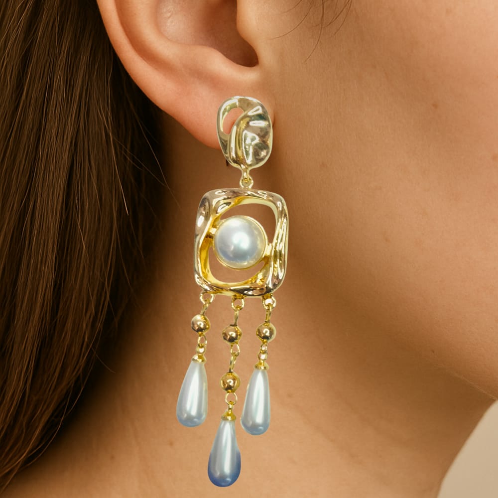 White Pearl Hanging Earrings