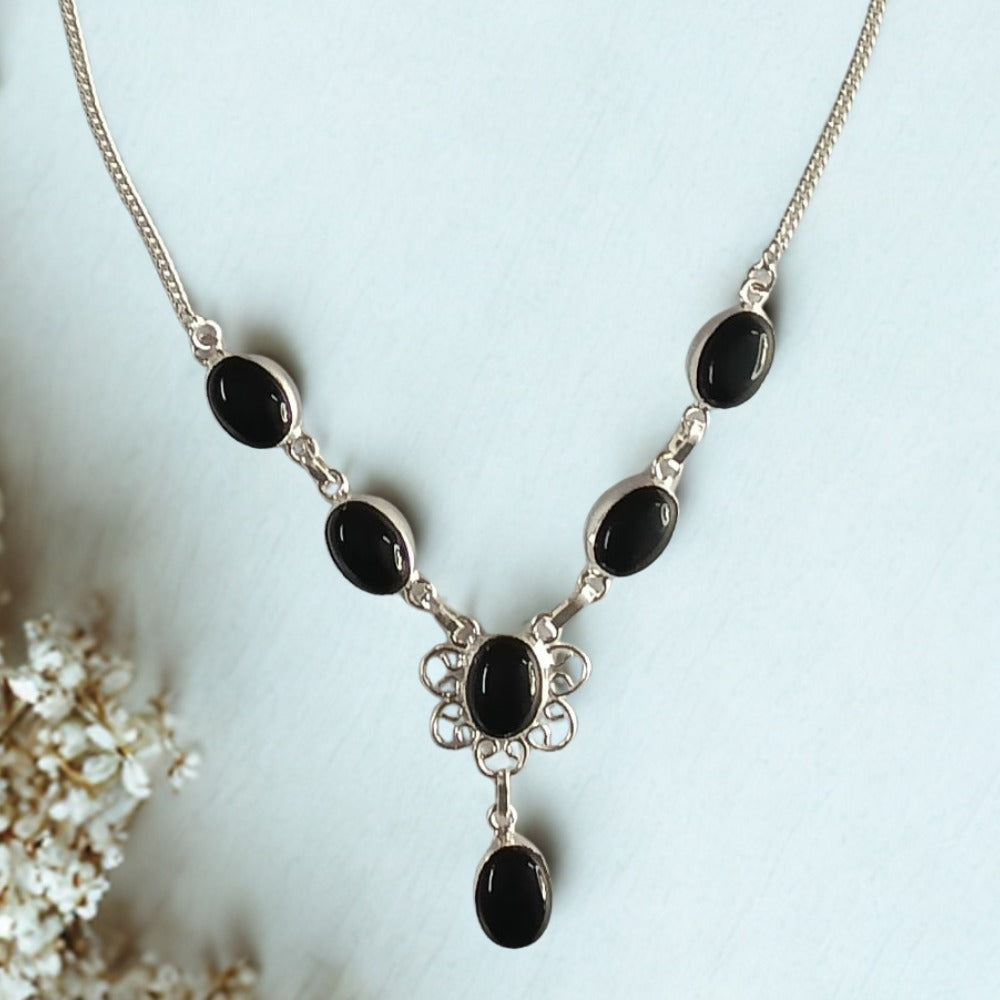 Black Oval Shaped Gemstone Ethnic Necklace