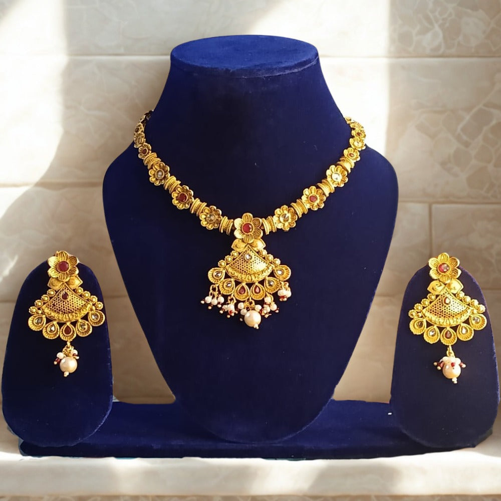 Antique Delicate Necklace Set With Matte  Gold Plating