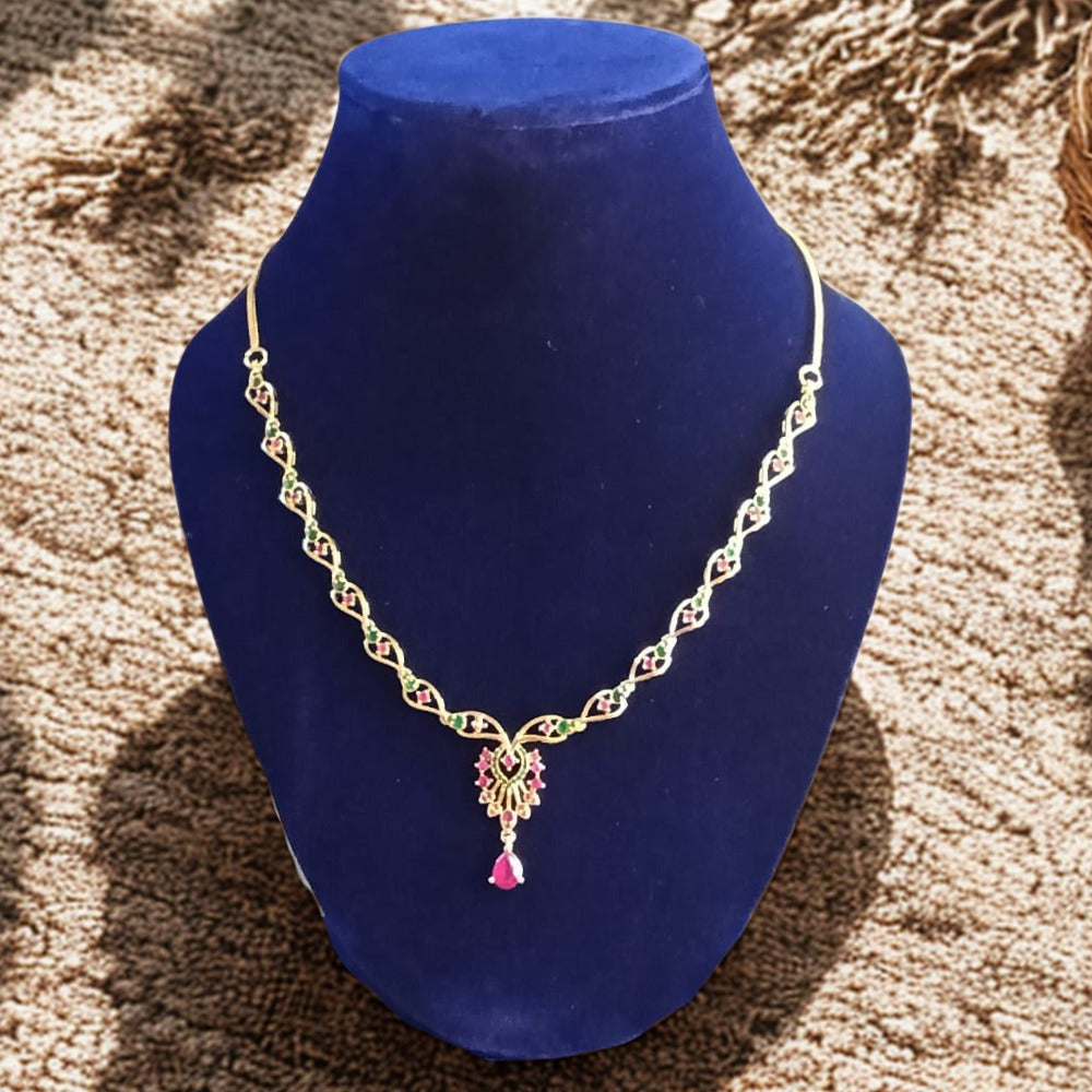 Cubic Zirconia Delicate Necklace Set With Gold Plating