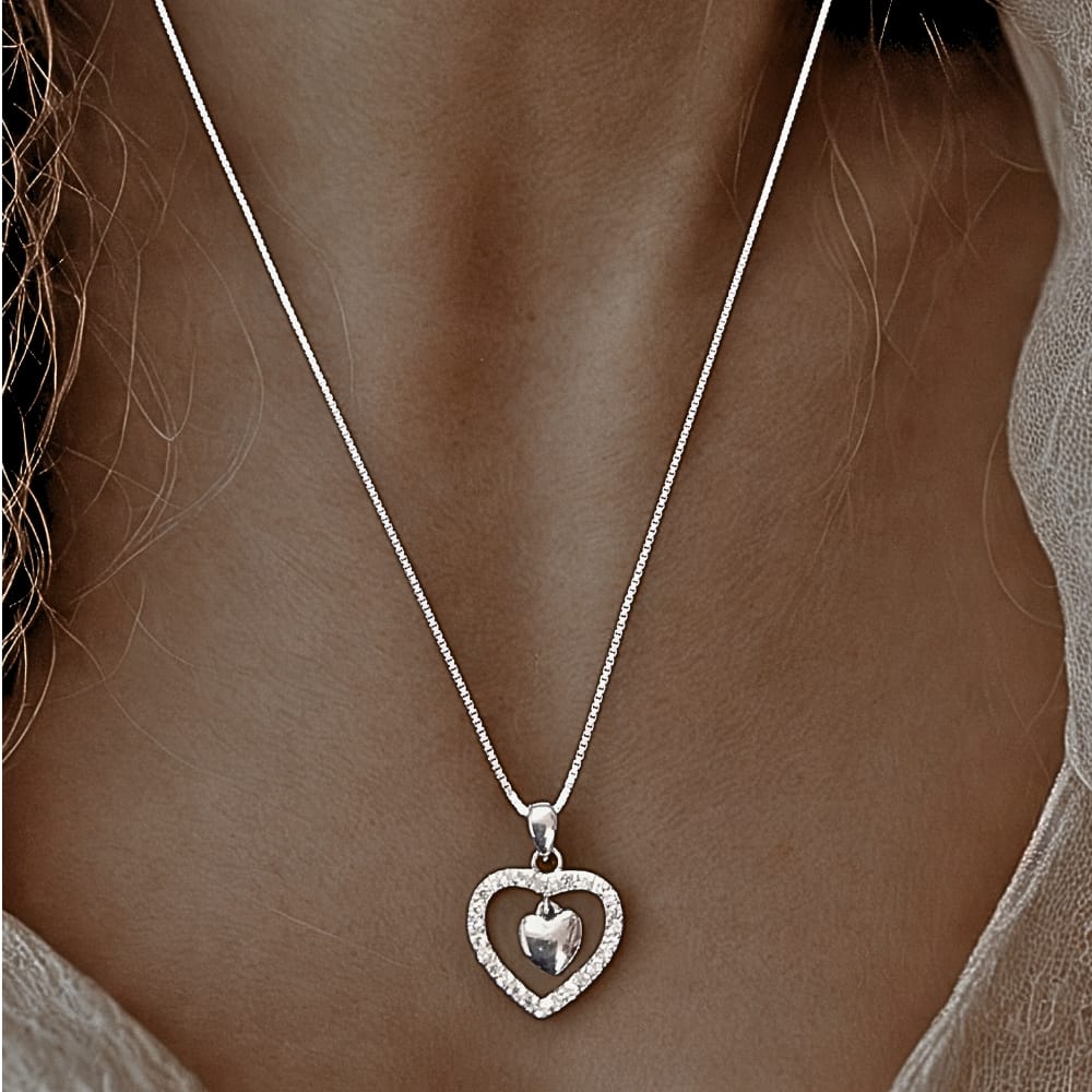Hanging Heart Silver Chain Pendent