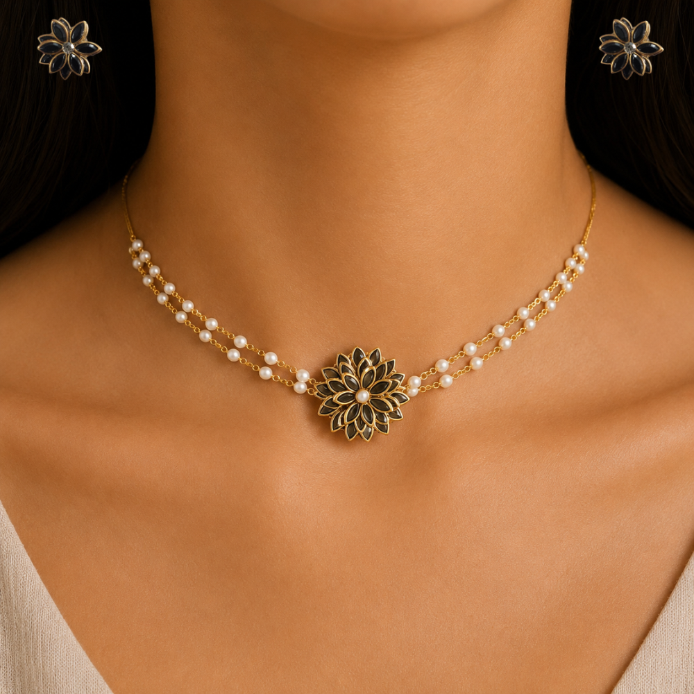 Handmade Choker Set With Green Pendant