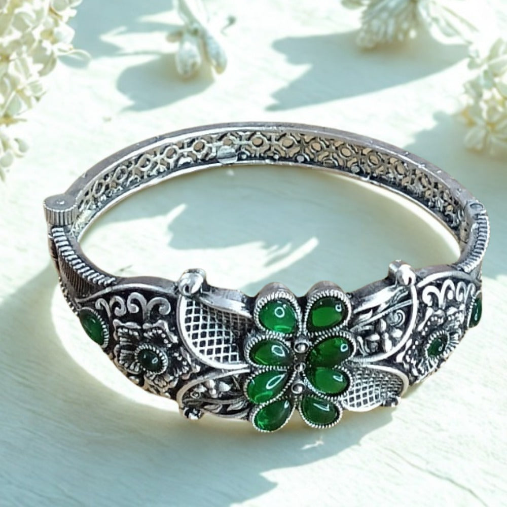 Victorian Women Bracelet