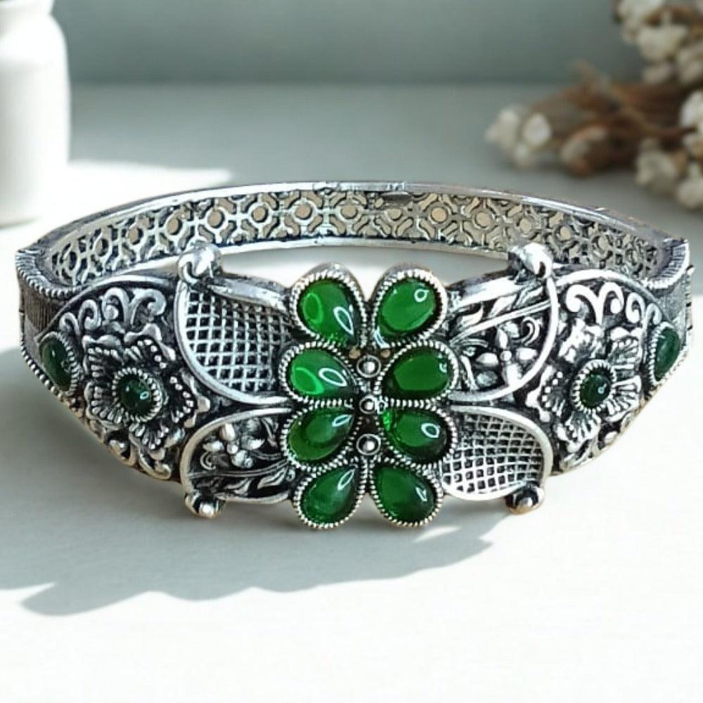 Victorian Women Bracelet