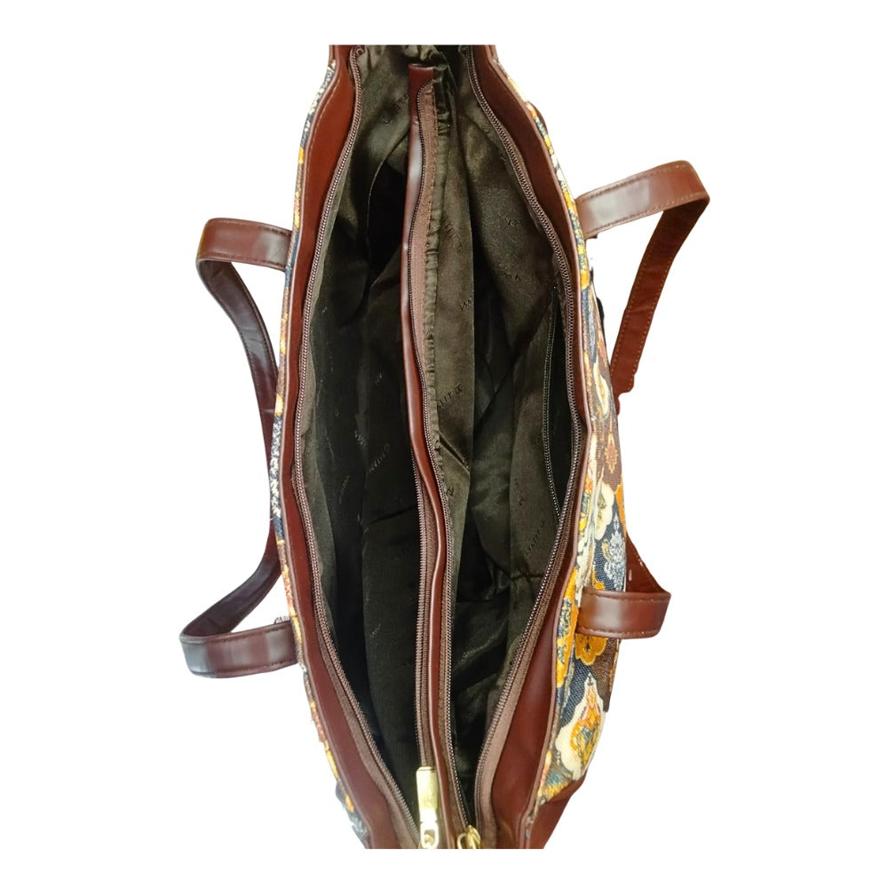 Expert PU Leather Spacious Handbag